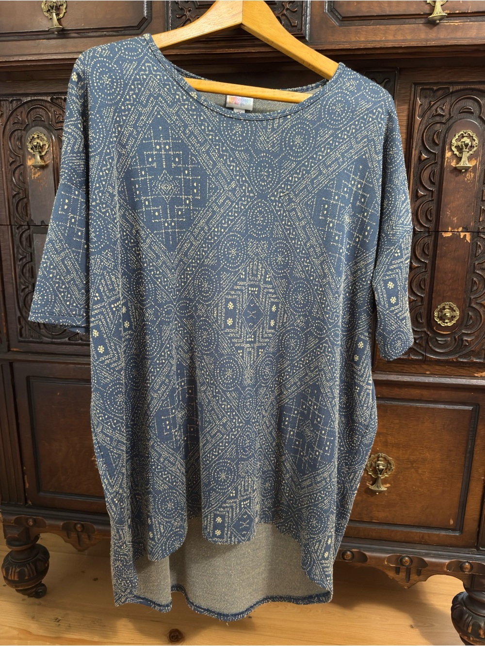 LuLaRoe Blue Geometric Crew Neck Sweater Top
